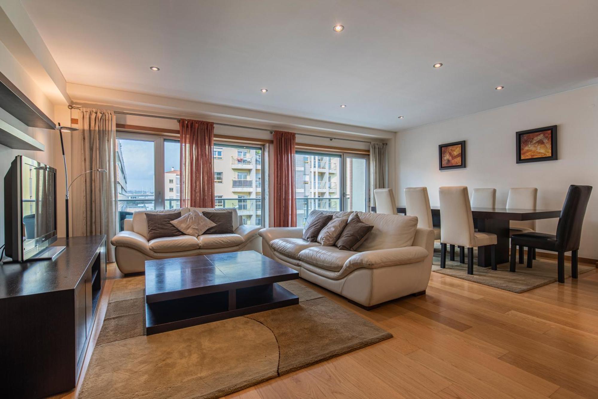 2 Bedroom Large Apartment By Innkeeper Lisbon Exterior photo